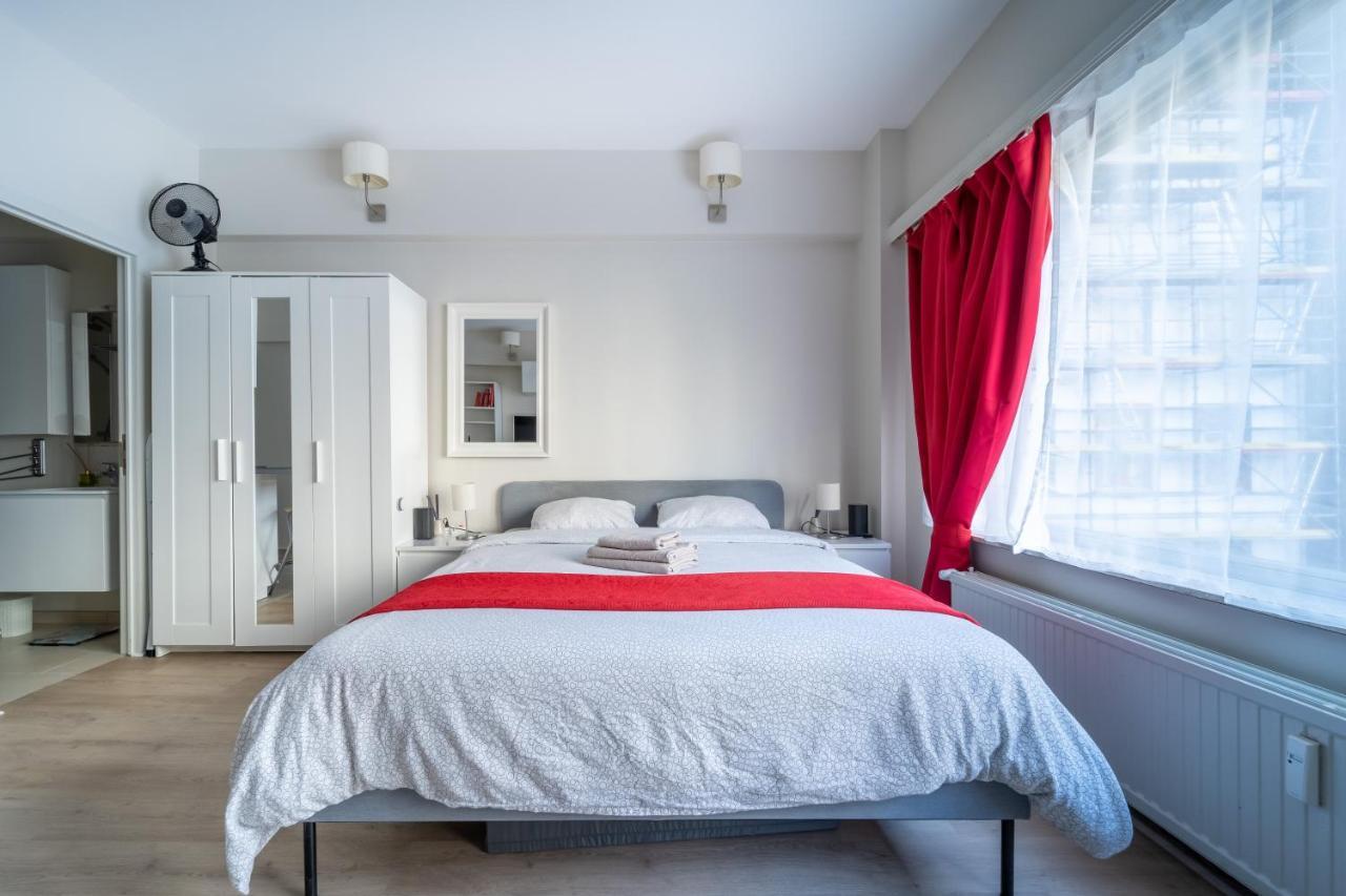 Luxury Studio In The Eu Area Brussels Exterior photo