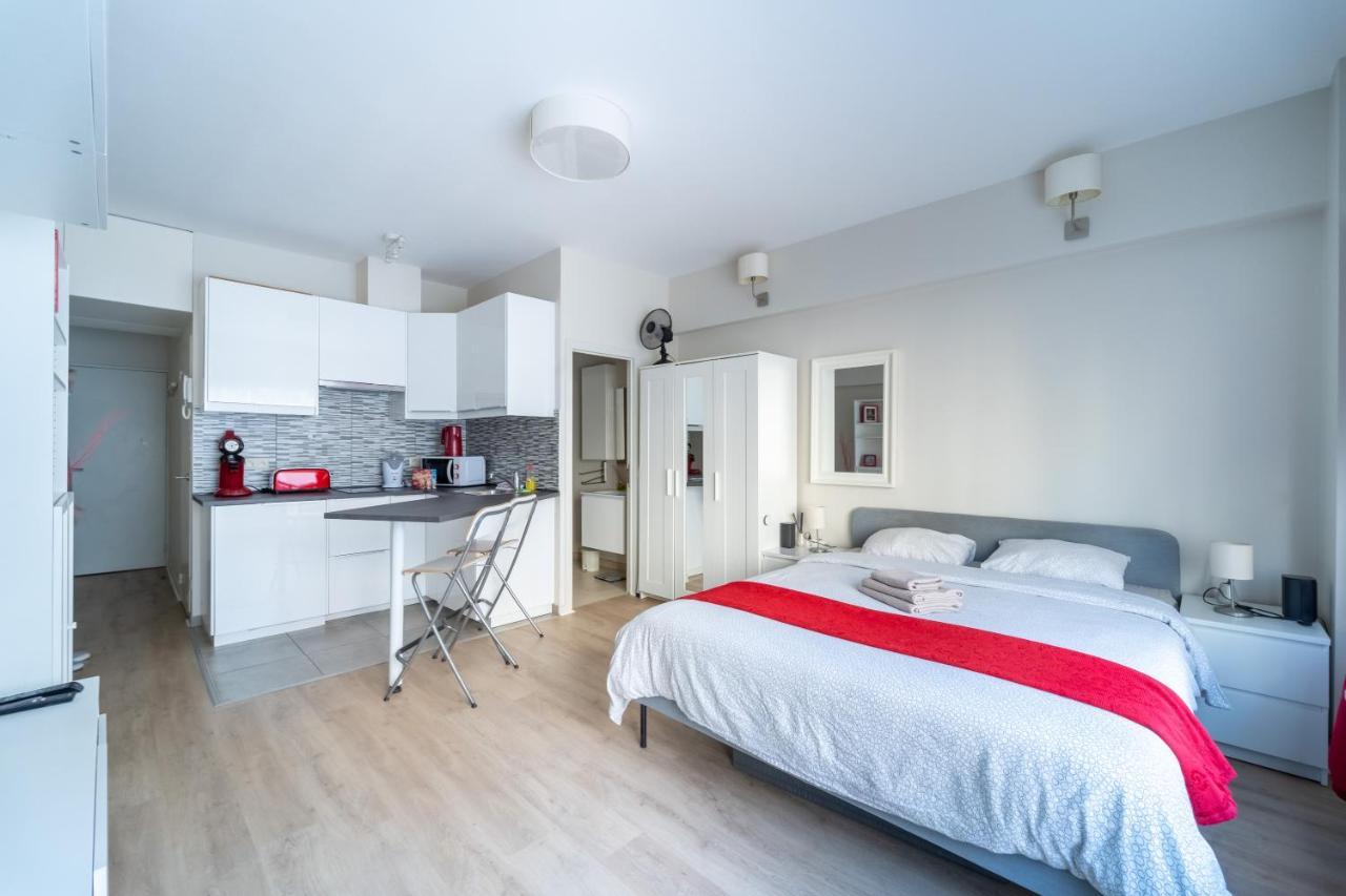 Luxury Studio In The Eu Area Brussels Exterior photo